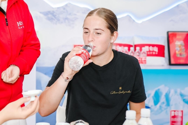 年中多次顶 年中多次顶